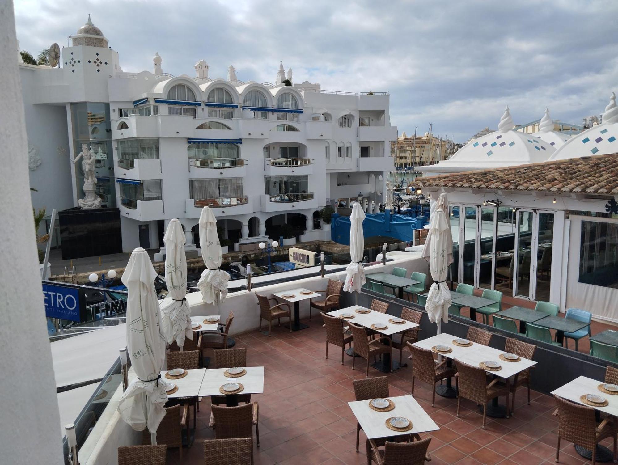 Puerto Marina Palace 베날마데나코스타 외부 사진
